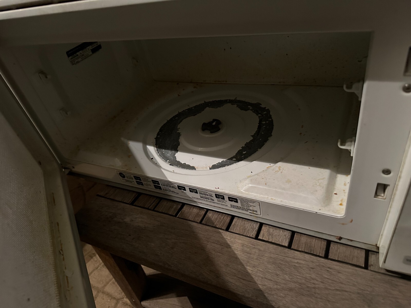 GE Profile Spacemaker Microwave Under White Over Range Defrost