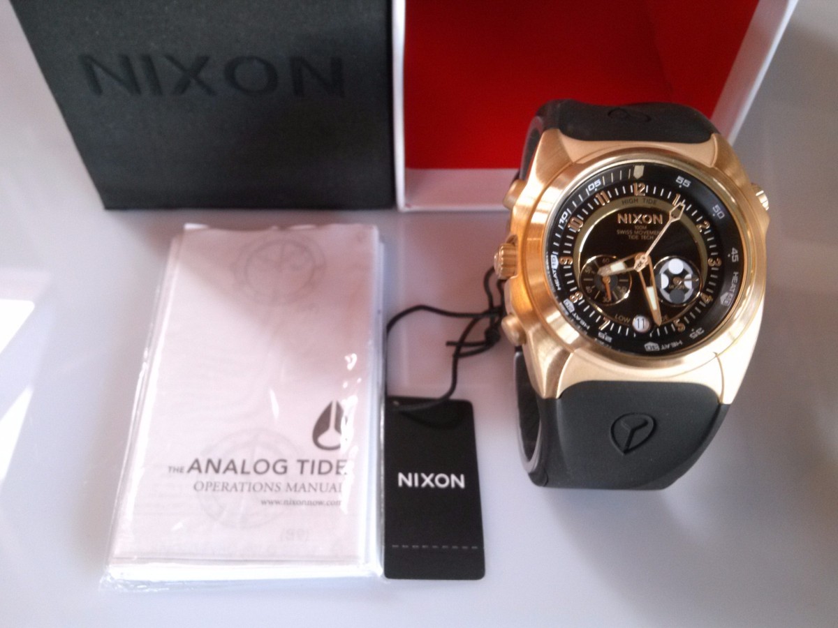 Swiss-made NIXON Channel T MIDNIGHT WATCH Brand New in Box NEVER