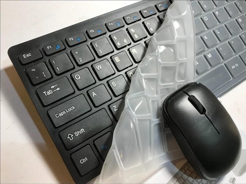 Black Wireless Small Keyboard & Mouse Box Set for Samsung UE55F8000 Smart TV - Picture 2 of 8