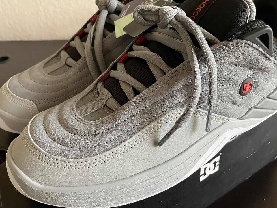DC Shoes - Stevie Williams Slim - Color Gris/Negro/Rojo - Talla 11 EE. UU. - ¡MUY RARO! Foto 2 de 4