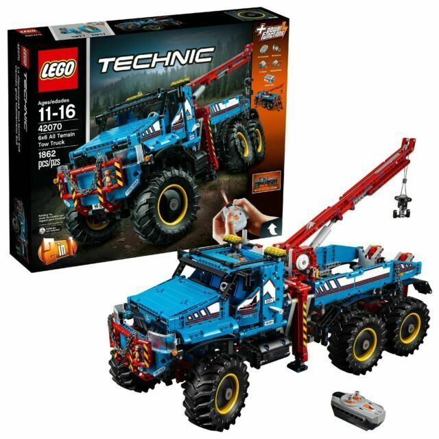 LEGO TECHNIC: 6x6 All Terrain Tow Truck (42070)