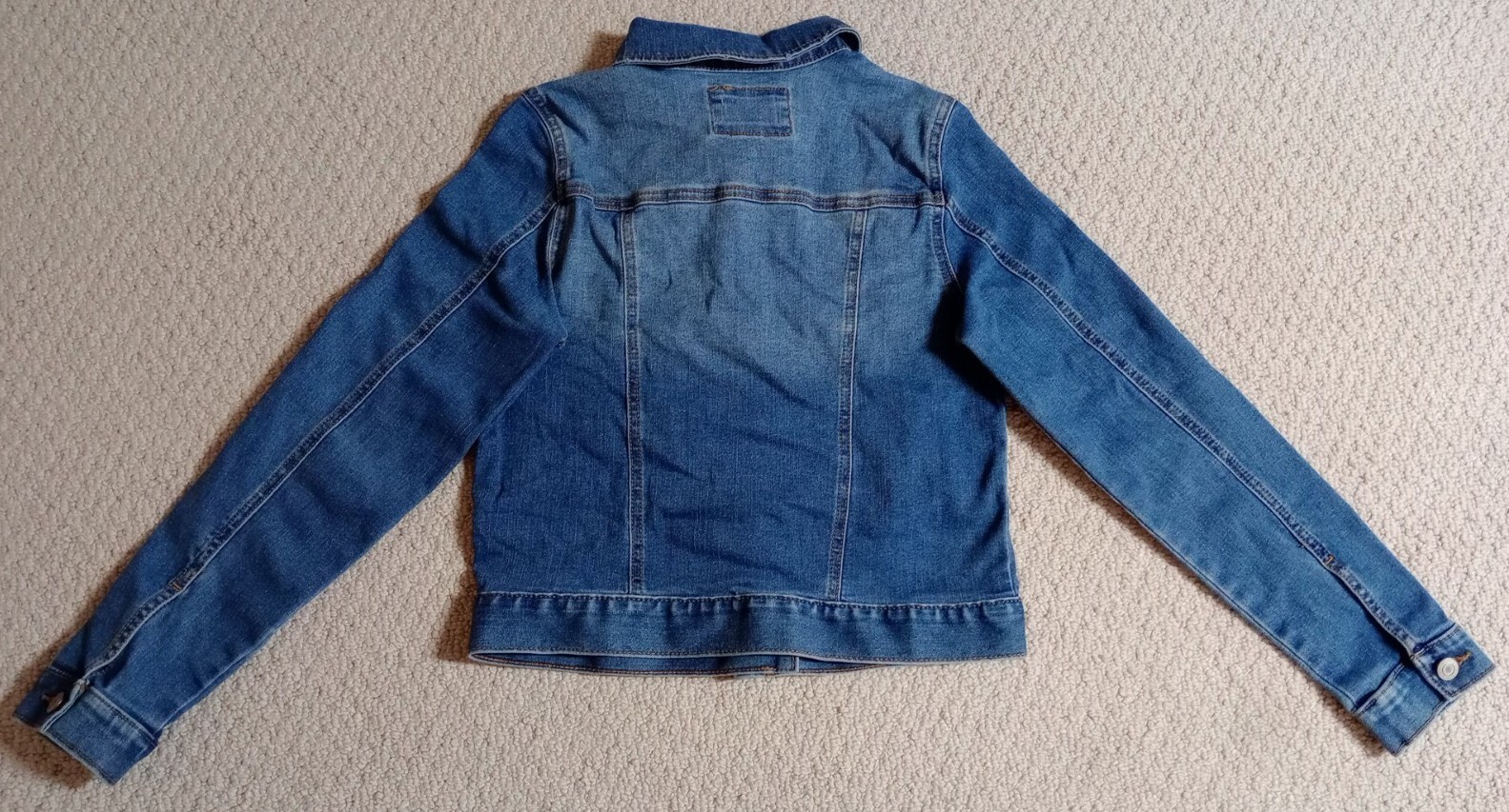 Picture 2 of 10
