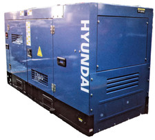 GENERATORE DI CORRENTE DIESEL SILENZIATO 24 KW TRIFASE GASOLIO AVR 1500 GIRI