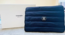 CHANEL Beaute Asia VIP gift - Laptop Case With Zipper 16  x 11  New with Box
