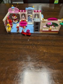 lego friends: heartlake cupcake cafe 41119