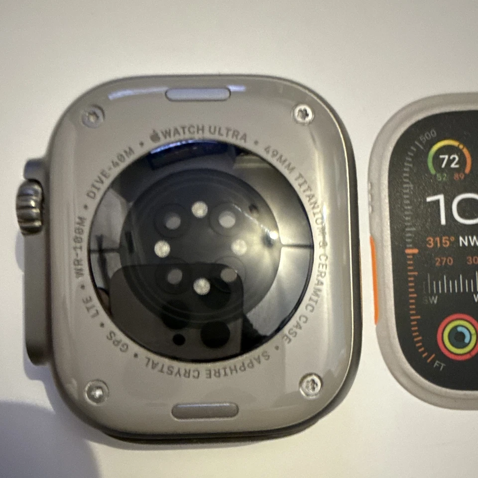 Apple Watch Ultra 2, photo 3 of 5
