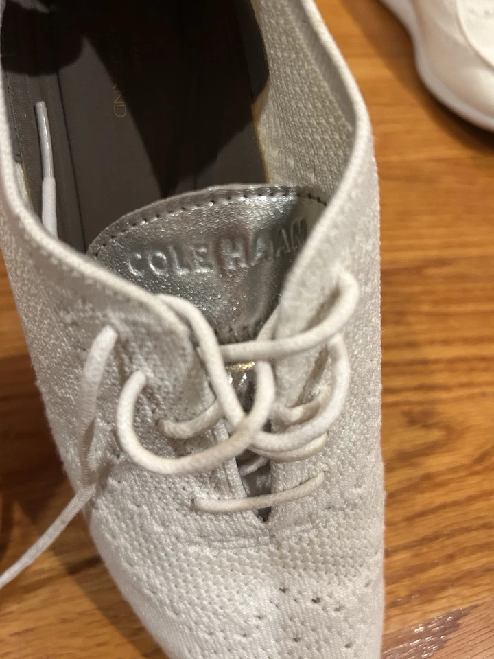 Cole Haan Women’s 9 Wingtip Oxford Zerogrand Stitchlite Shoes - Image 2 of 4