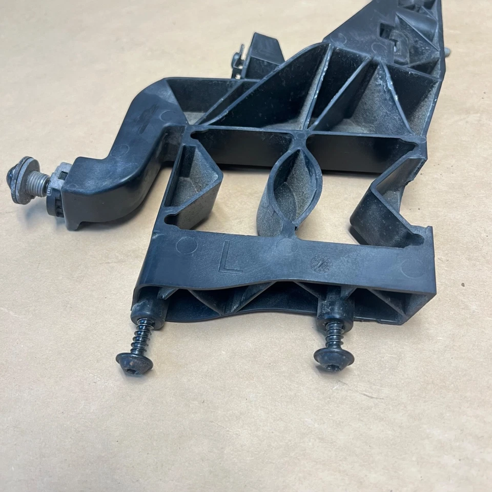 AUDI S7 A7 QUATTRO 2012-2015 SOPORTE RADIADOR IZQUIERDO SOPORTE MONTAJE FARO OEM Foto 3 de 4