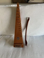 Walter Prater Handmade Artisan Signed Psaltry With Bow.  Initialed And Numbered.