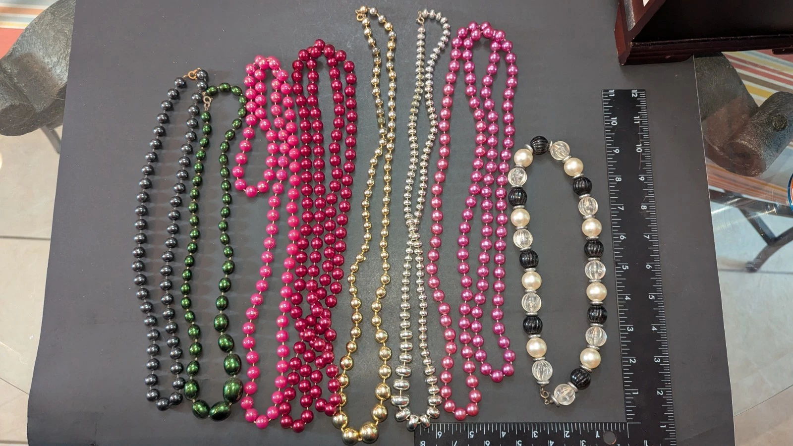 VETEMENTS Collane di perline bigiotteria costume