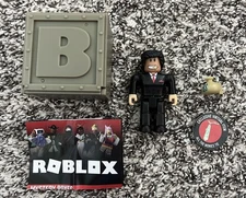 Roblox Series 10 Mystery Blind Box Jailbreak: Corporate Bailout Toy W/ Code 