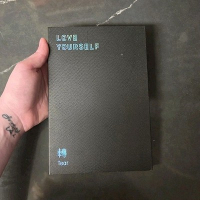 BTS Love Yourself: Tear CD Album Photobook K-Pop 2018 Big Hit Entertainment