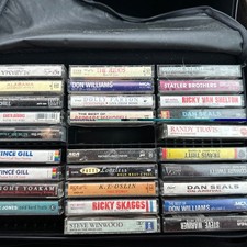 mixed Country cassette lot Jones Gill Yoakam Brooks Alabama Judds Staffs others