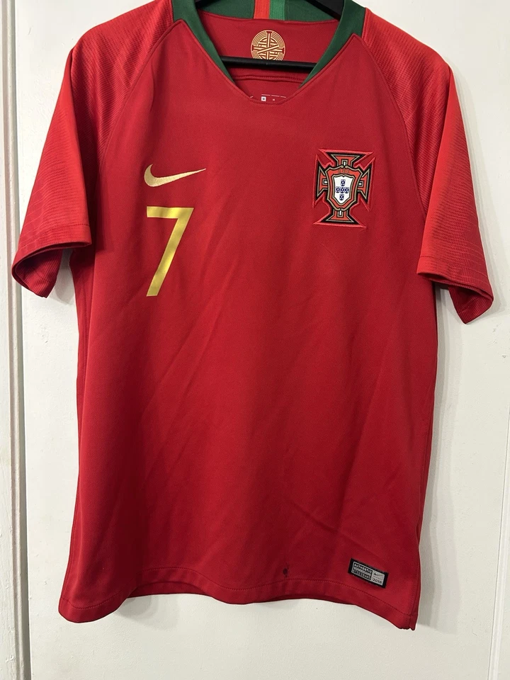 Authentic Nike Dri-Fit 2018 Portugal NT Soccer Ronaldo #7 Jersey 893877-687 Sz M - Image 2 of 4
