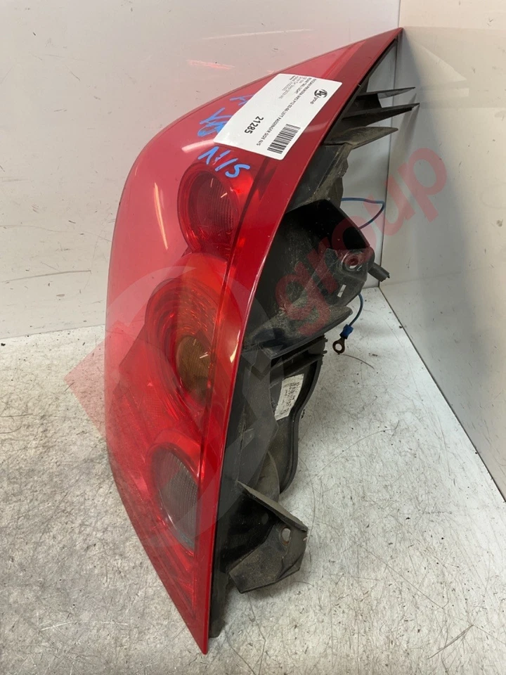 LUZ TRASERA N/S LADO PASAJERO IZQUIERDO NISSAN PRIMERA MK3 P12 02-06 Foto 3 de 4