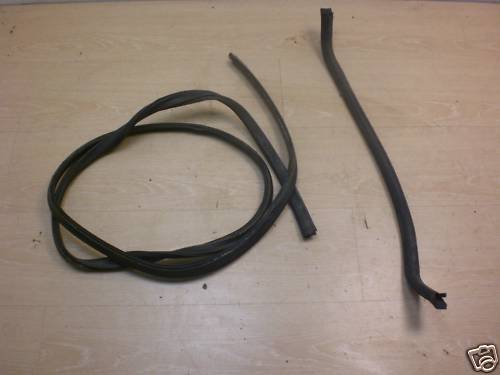 Motorhauben Dichtgummis | BMW 3er  E36