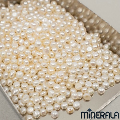 NATURAL FRESHWATER WHITE PEARL ROUNDISH FLAT BOTTOM WITHOUT HOLE WP002BC - Picture 9 of 16