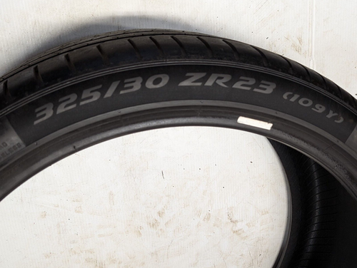 PIRELLI PZERO PZ4 325/30R23 109Y 325 30 23 1x Tyre 6 mm DOT 0822 # 3873400 - Picture 4 of 7