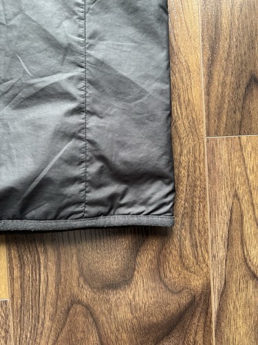 Gilet reversibile The North Face (L) blu/grigio misto 42" petto prezzo consigliato £ 159 - Foto 10 di 24