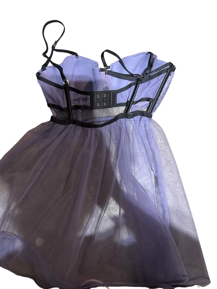 Babydoll Victoria’s Secret Púrpura Talla 34C Usado en Excelente Condición Acolchado Con Aros Ajustable Foto 2 de 4