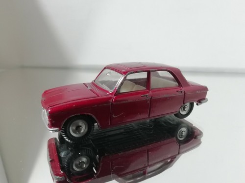 Dinky Toys N°510 Peugeot 204 In Metallic Red 1:43 - Picture 4 of 8