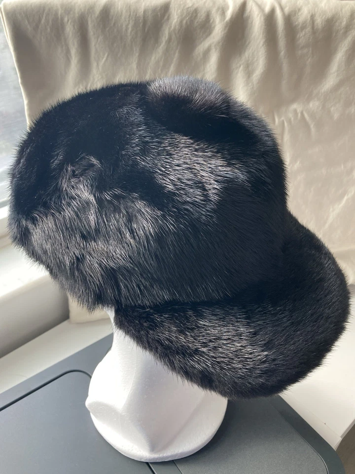 Gorra de visón canadiense negra Michie’s Matchings, damas talla mediana 22” circunferencia Foto 2 de 4