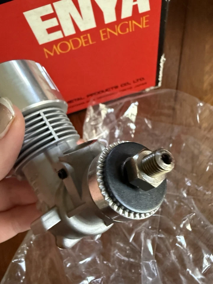 Enya 21 CXL Racing S AAC 2-Stroke 1/8 RC Buggy Car Model Engine Vintage! - Image 4 of 4