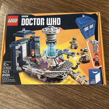 NEW SEALED Retired LEGO Ideas Doctor Who Set 21304 Complete Minifigures & Box