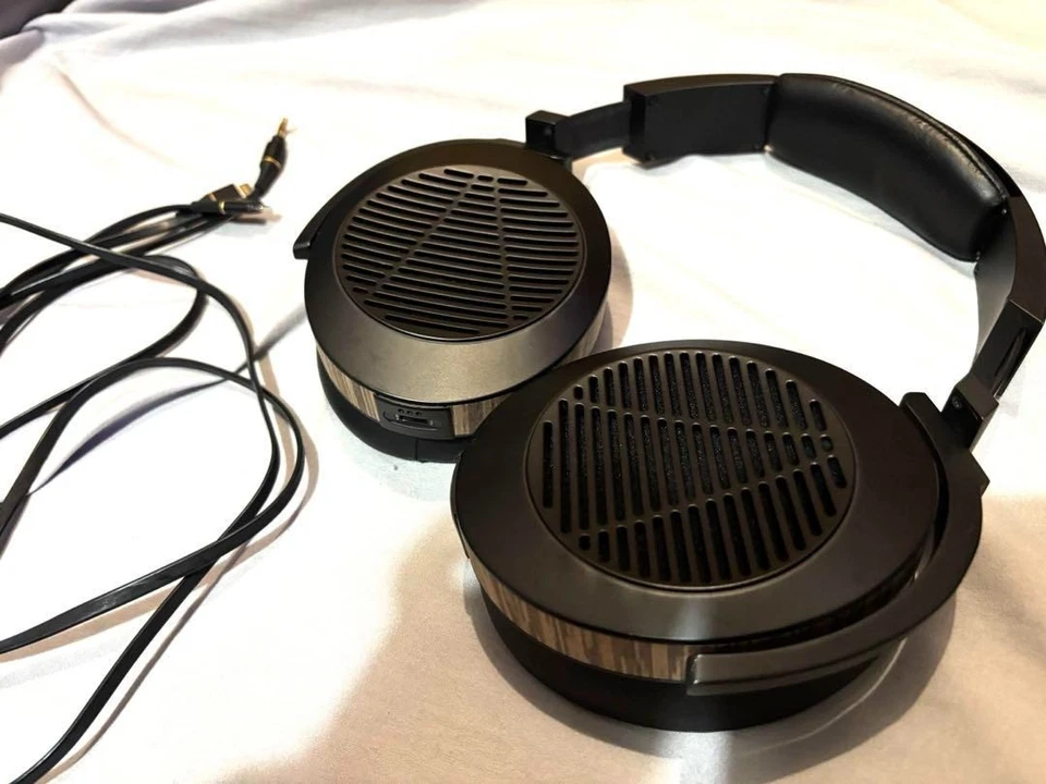 Auriculares magnéticos planos con espalda abierta AUDEZE EL-8 Foto 2 de 4