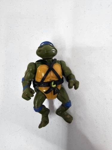1988 Teenage Mutant Ninja Turtles TMNT Leo Hard Head Action Figure