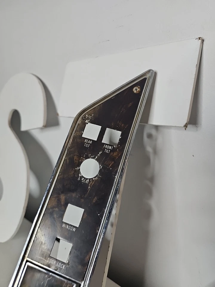 1977 78 1979 Lincoln Mark V IV Passenger Window Switch Bezel oem Foto 2 de 4