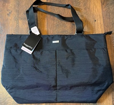 Baggallini Carry-All Travel Tote MM Bag Zip Top Black MCT207B0018 $98 Retail NWT