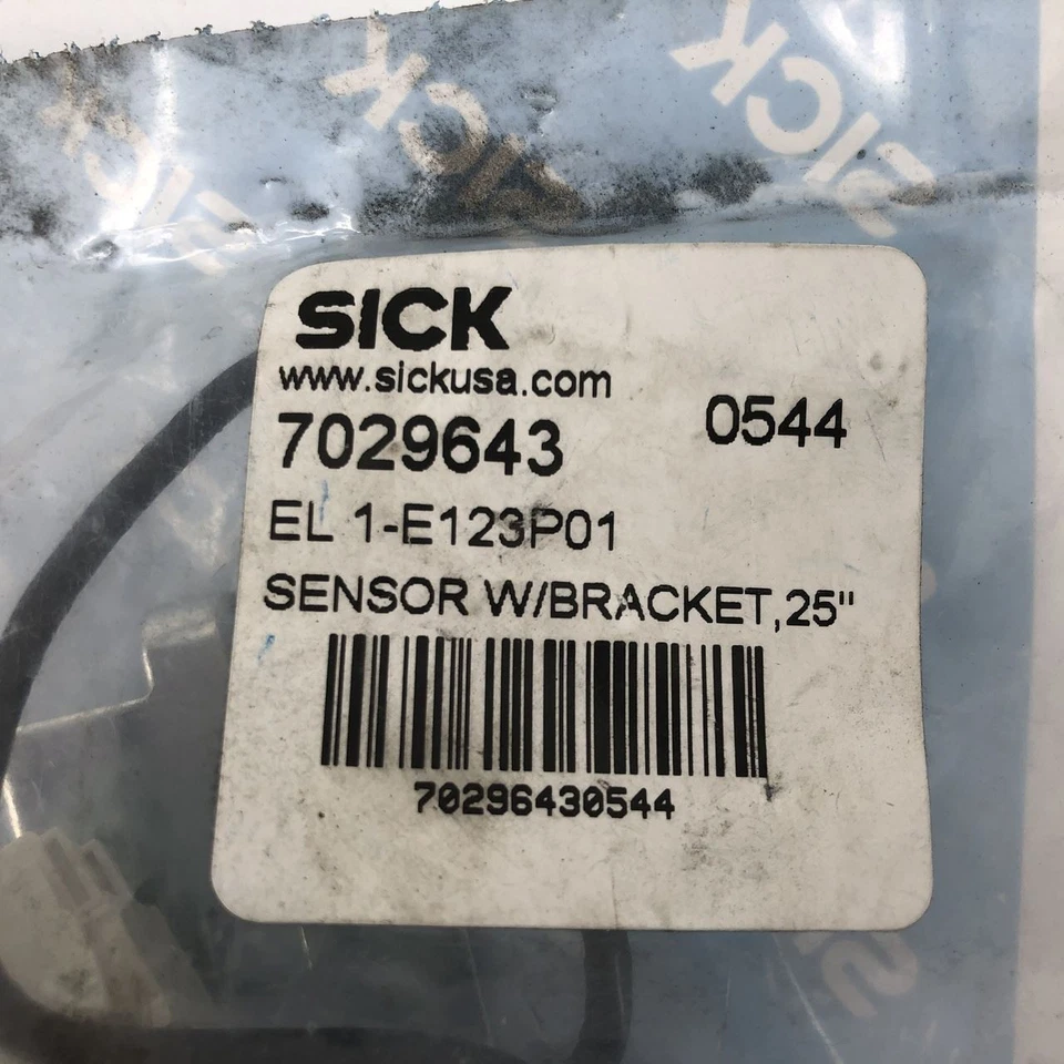 SICK EL1-E123P01 Photoelectric Sensor With Bracket NEW - Image 2 of 3