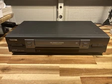Toshiba W-602 VCR 4 Head Hi-Fi Stereo Pro Drum VHS No Remote