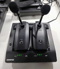 Shure MXWNCS4 4-Port Charging Station w/ x2 M...