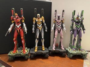 RG Evangelion Collection USED with Extra Parts. Units 00, 01, 02, 08a And Bases
