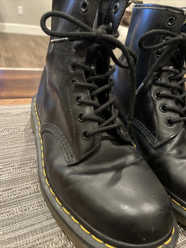 Dr. Martens 8 Hole Boots Doc Lace Up Black Combat Boot Platform Air Wair 1460W - Image 2 of 4