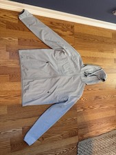 Vuori Outdoor Trainer Shell Hooded Jacket Size Medium Gray Full Zip