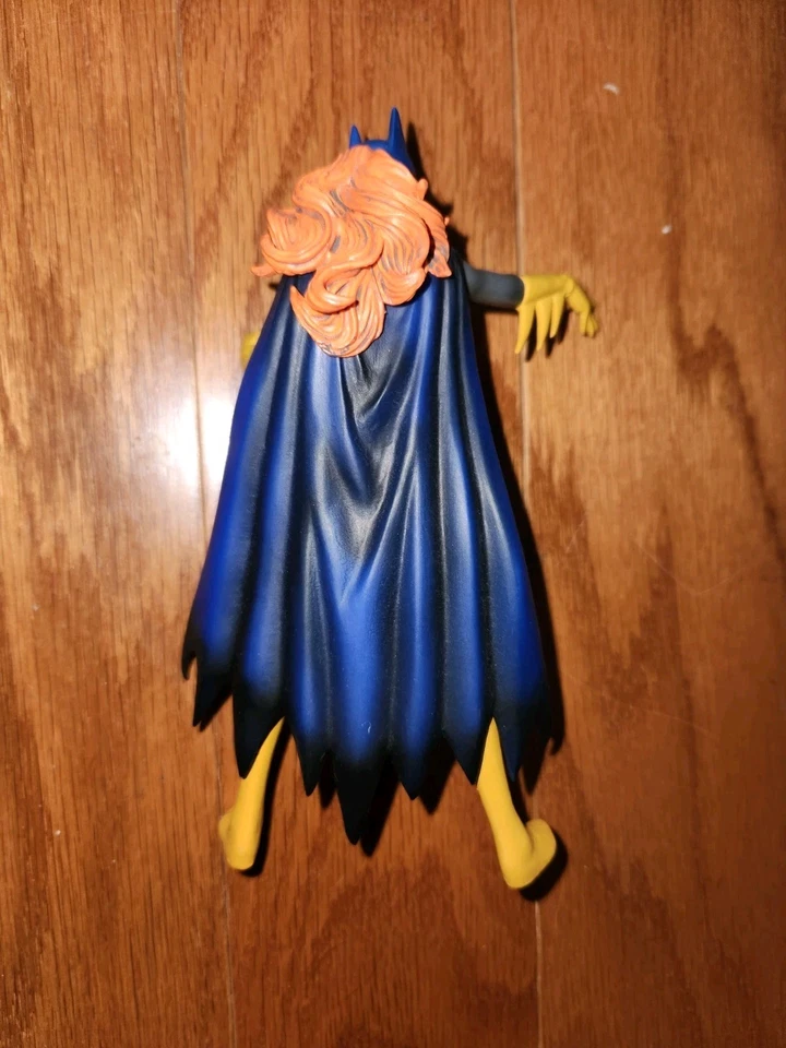 Figura de acción suelta DC Direct Yamato Batman Wave 3 BATGIRL estilo japonés Foto 2 de 3