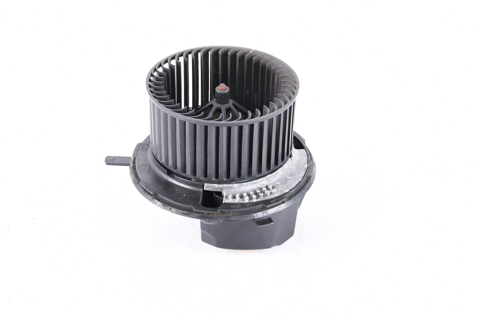 Audi A3 8P Gebläsemotor Heizungsgebläse Innenraum 1K1820015