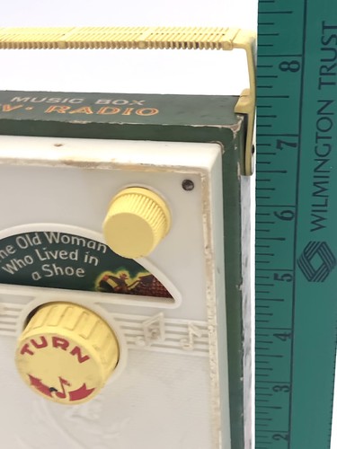 Fisher Price Vtg Old Woman Shoe Music Box TV RADIO 1968 Works! - Picture 15 of 18