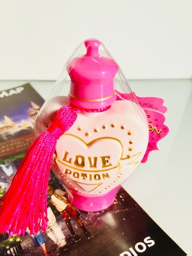 Universal Studios Wizarding World Of Harry Potter Love Potion Honeydukes Candy - Picture 2 of 2