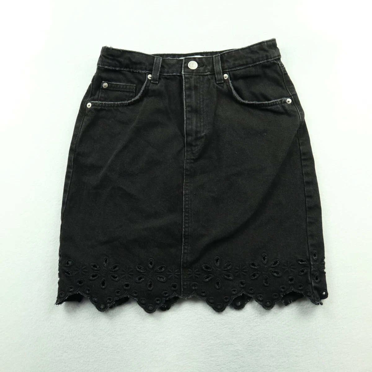 H M Women s Size 2 w24 Black Denim Scallop Hem Mini Skirt eBay