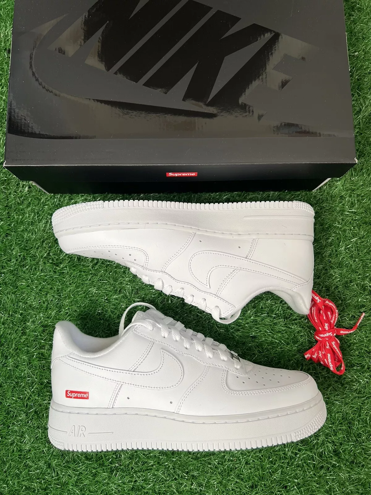 Air Force 1 Low x Supreme « Blanc » taille 9/10/11