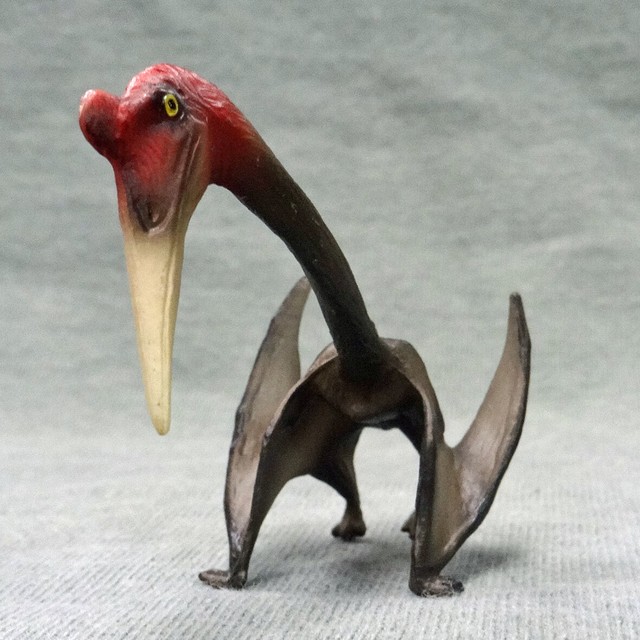 quetzalcoatlus figure