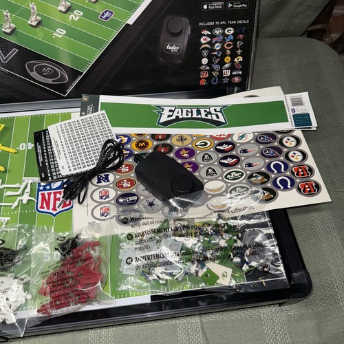 Tudor NFL Electric Football Game 9072 Tudor Games Philadelphia Eagles Edit- New - Picture 4 of 17