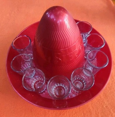 Sierra Tequila Shot-Tablett (Rot)  in Sombrero-Hutform mit 8 Gläsern