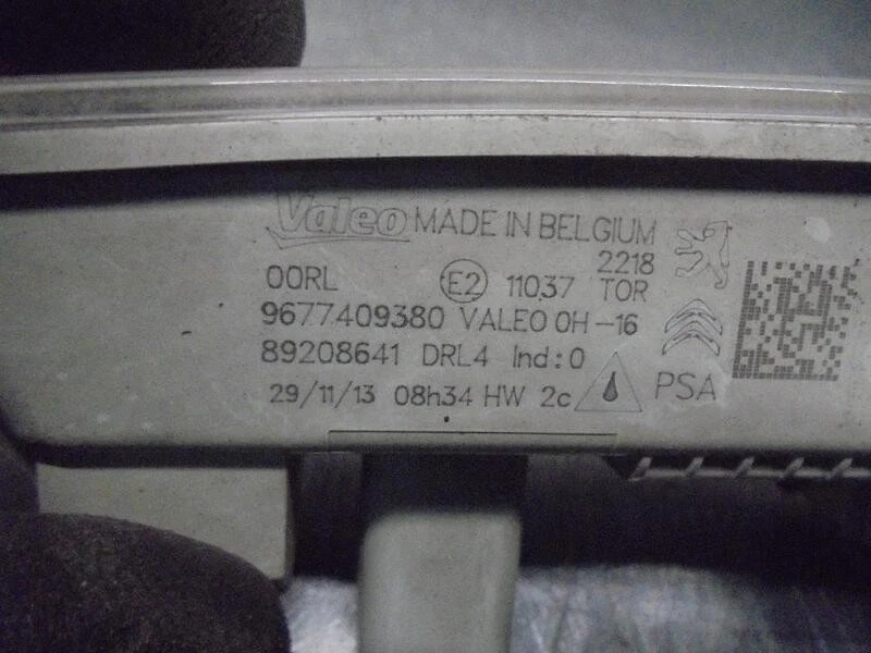 9677409380 faro anteriore sinistro per TOYOTA AYGO (KGB WNB) 1.0 2005 5000097 - Immagine 3 di 4