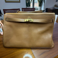 Hermès Kelly Henkeltasche Beige Leder genarb...