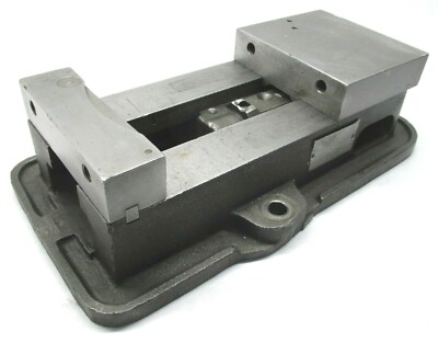 KURT ANGLOCK 6'' MILLING MACHINE VISE - #D60